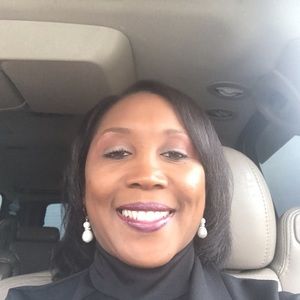 Meet your Posher, Sonya